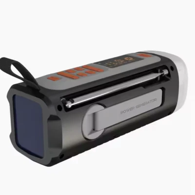 Portable Mini MP3 Speaker 4500mAh Solar Power Retro Style Hand Crank Radio - Image 1 of 4