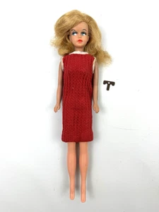 Vintage 1960er American Charakter wachsende Haare stressige Puppe mit rotem Kleid & Schlüssel - Bild 1 von 13