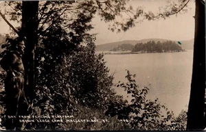 POSTCARD RPPC BAY FROM FENCING PLATFORM BROWN LEDGE CAMO MAKKETTSBAYVERMONT - Picture 1 of 2