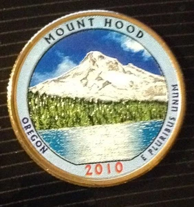 2010 COLORIZED & 24K GOLD LAYERED MOUNT HOOD QUARTER - CLOSEOUT PLEASE READ - Picture 1 of 2