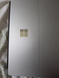 Microsoft Surface Pro 9 - 13"- Silver - Intel Core i7, 16GB, 512 SSD, Grey KB UK - Picture 1 of 14