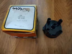 SEV DISTRIBUTOR CAP - RENAULT DAUPHINE CARAVELLE R8 & CITROEN DS DS21 ID19 ID20 - Picture 1 of 8