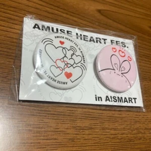 BABYMETAL Suzuka Nakamoto SU-METAL Original Heart Badge AMUSE HEART FES - Picture 1 of 2