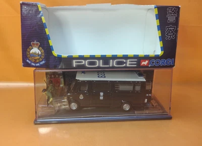 Corgi CC02202 1:43 Scale Benz 310 Police Van (Police Tactical Unit) - Boxed - Image 1 of 4