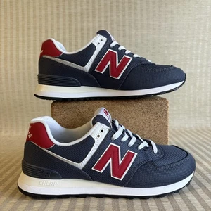 Scarpe New Balance 574 unisex rosso navy bianco sneakers classiche retrò running - Foto 1 di 21