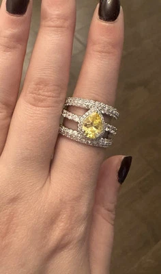 Anillo Bomb Party OG Limón Circonita cúbica Sobre Rodio Talla 7! Foto 1 de 4