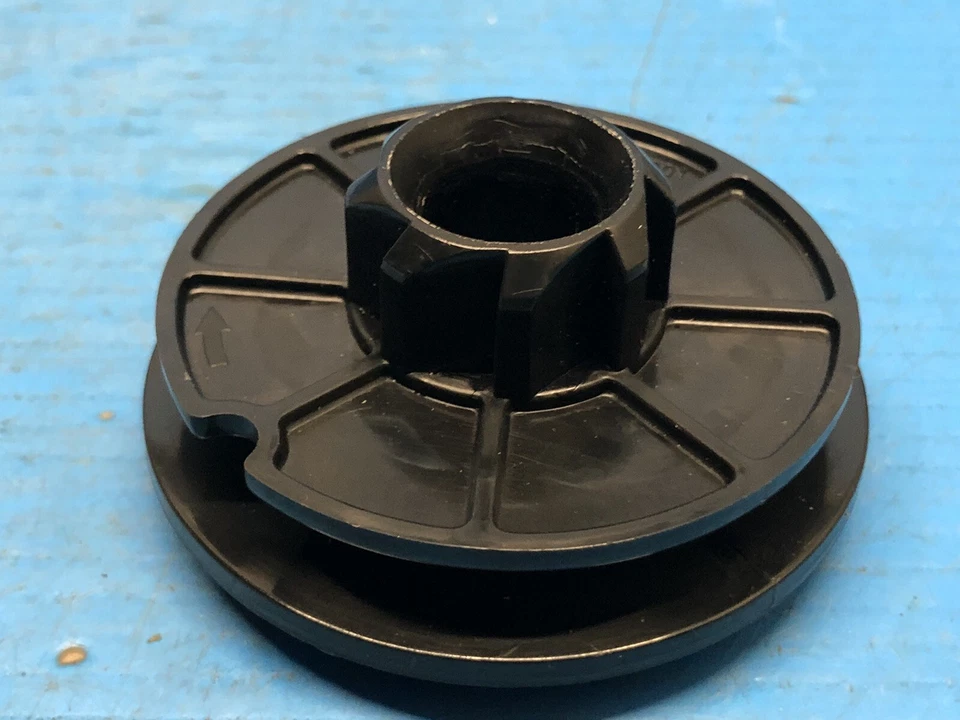 HOMELITE TRIMMER / BLOWER RECOIL PULLEY  98770A -----------FREE SHIPPING - Image 1 of 1