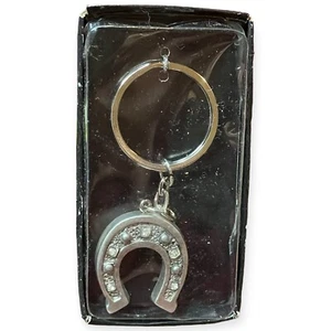 Silberfarben Glückshufeisen Glitzer Strass Hufeisen Anhänger Schlüsselanhänger in Box - Bild 1 von 3