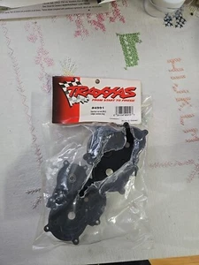 Traxxas 4991 Gearbox Halves Front & Rear T-Maxx S-Maxx - Picture 1 of 2