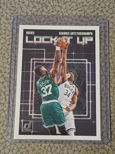 Giannis Antetokounmpo #4 Panini Donruss Basketball Trading Card Bucks NBA 2018 - Bild 1 von 2