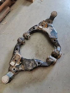 GENUINE Toyota Factory OEM FJ Cruiser 2010 2011 2012 2013 LOWER control arms. - Picture 1 of 3