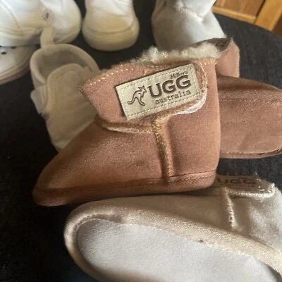 2 Pair Baby  Uggs Size M Light Brown And A Dark Brown . - Image 1 of 4