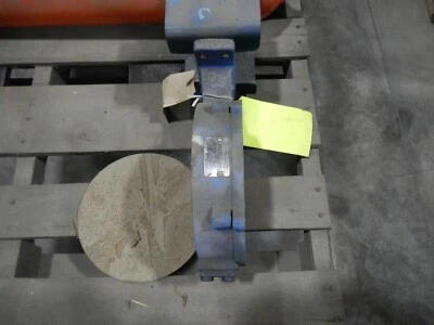 VÁLVULA, MARIPOSA, 6 PULGADAS, 150#, 275 PSI @ 450F, CUERPO WCB, DISCO 316 SS, JAMESBURY Foto 1 de 3