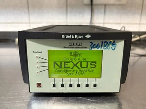 Bruel & Kjaer Nexus 2690 2-kanałowy wzmacniacz kondycjonujący mikrofon 6 miesięcy gar - Zdjęcie 1 z 8