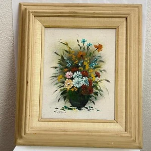 R. Garcia Floral Oil in Canvas Painting 17" x 21" - Picture 1 of 11