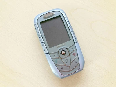 Siemens SX1 - The Extravagant Symbian Smartphone - Made in Germany - No Battery - Image 1 of 4