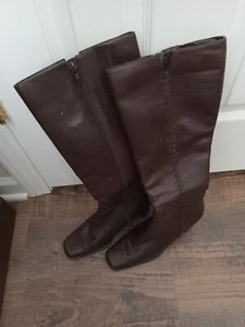 Studio Works Women's Dark Brown Soft Leather Boots w/ Side Zippers Size 7M - Picture 1 of 5