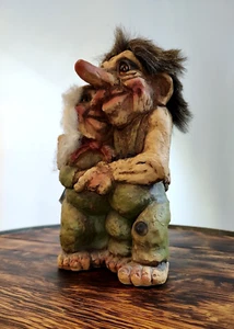 VINTAGE NyForm Trolls - Embracing Troll Happy Couple Handmade in Norway #126 - Bild 1 von 17