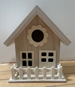 Landhaus Vogelhaus unfertig Holz Lattenzaun - Bild 1 von 7