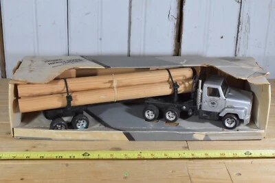 CAJA LEÑADORA VINTAGE ERTL INTERNATIONAL SERIE S PLATA DIAMANTE Foto 1 de 4