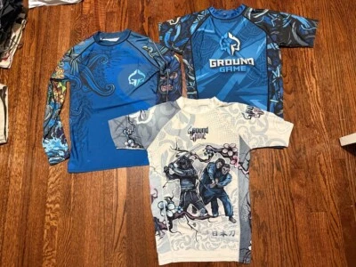 LOTE DE 3 💥 Camisa de Juego de Tierra para Hombres MEDIANA Protección contra Erupciones MMA/UFC 💥 Anime Samurai Foto 1 de 4