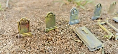 H0 Grabsteine Kreuze 1:87 Friedhof Kirchen Gräber Gruft 13-teiliges Set BEMALT
