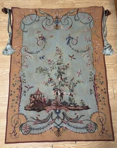 Chinoiseries II Französischer Wandteppich mit Stab 58” X 40” - Bild 1 von 17