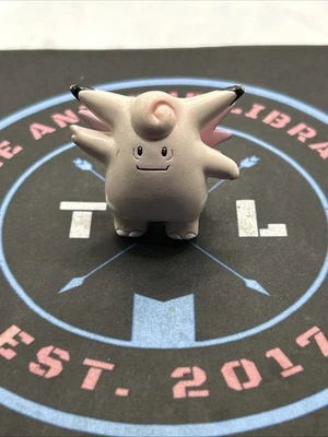 Tomy 1999 Clefable. 2" - Image 1 of 4