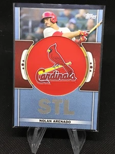 NOLAN ARENADO 2023 TOPPS COMMEMORATIVE TEAM LOGO PATCH SP BLUE PARALLEL TLP-NA - Picture 1 of 2