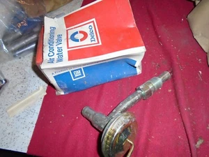 NOS 71-80 CHEVROLET IMPALA 71-72 CAMARO CORVETTE NOVA HEATER CONTROL VALVE - Picture 1 of 1