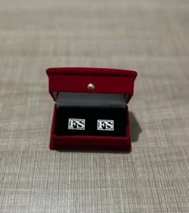 Fabulous Customized Double Initial Letter Engraved Cufflinks In 10K White Gold - Picture 1 of 7