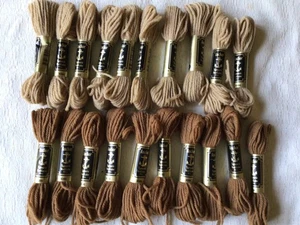20 x Anchor tapestry wool skeins Fawn shades - Picture 1 of 1