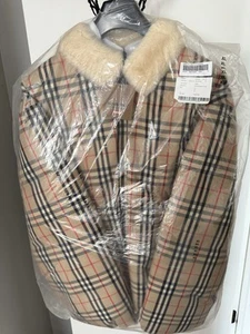 Supreme Burberry Shearling Collar Down Puffer Jacket Beige NWT size XL - Picture 1 of 6