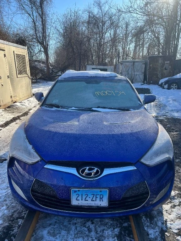 Bote de vapor de combustible Veloster 2012 9313 Foto 1 de 4