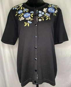 Damen Alfred Dunner schwarzer Button-Down Pullover mit Stickerei und Perlenstickerei - Bild 1 von 8