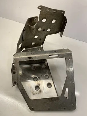 Reposapiés Asm con taco derecho - Polaris Fusion 600 58990 2006 Foto 1 de 4