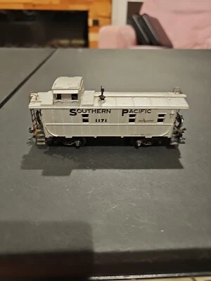 Vintage Rivarossi Southern Pacific Caboose #1171 - Image 1 of 4