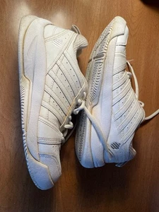 K-Swiss Damen Vendy II Silber Weiß Tennis Sneaker Leder Größe 8 - Bild 1 von 5