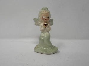 Vintage 1953 Josef Originals Angel Figurine Green Dress with Gold Heart Japan - Picture 1 of 7