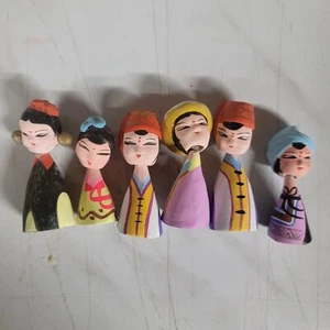 Juego de 6 estatuillas de cerámica asiáticas orientales mini nodder bobblehead - Imagen 1 de 12