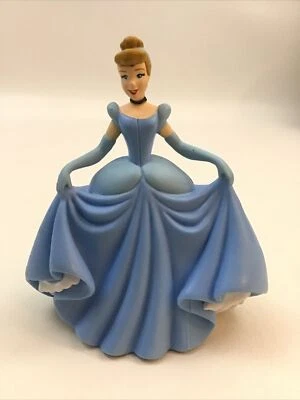 "Figura de princesa Cenicienta de Disney Store adorno de pastel 4""" Foto 1 de 4