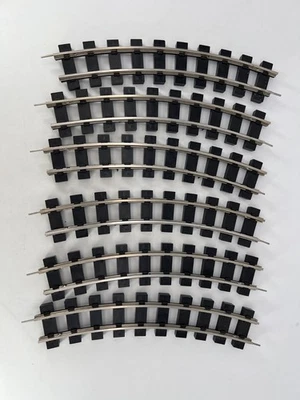 Unbranded O Gauge Lot of 6 Curved Track Good Condition - Image 1 of 4