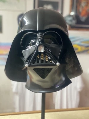 Casco Star Wars Don Post Deluxe Darth Vader escala 1:1 #720 Foto 1 de 4