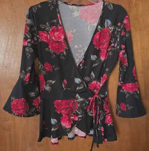 Top donna Peplum avvolgente con maniche a campana taglia M nero/rosso floreale - Foto 1 di 4
