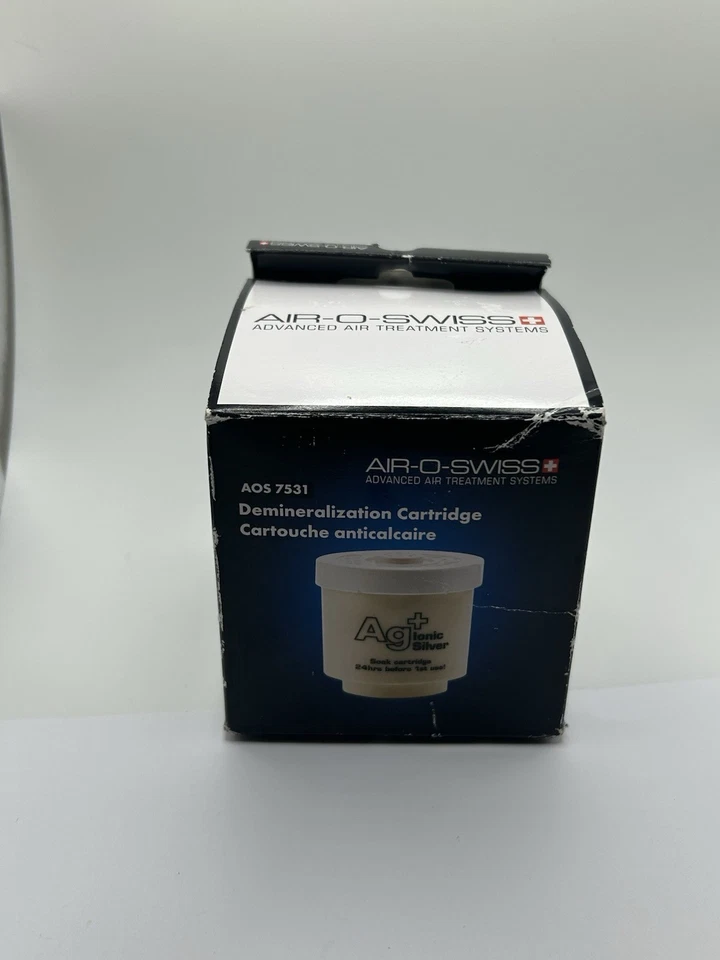 Genuine AIR-O-SWISS Humidifier Demineralization Cartridge A7531 - Image 1 of 3