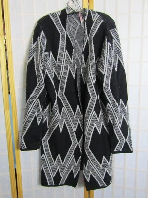 Suéter feminino Love by Design preto/cinza Chevron manga longa frente aberta tamanho XL - Imagem 1 de 4