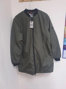 Modern Aesthetics -1 Medium Puffer Coat #AB1 - Picture 1 of 3