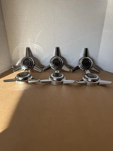 (6) SPINNERS CENTER CAPS FOR CENTER LINE CHAMPION 500 SERIES WHEELS - Picture 1 of 4