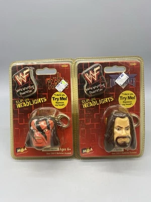 Faros con clip WWF Undertaker & Kane nuevos en caja MGA Entertainment WWE vintage 1998 Foto 1 de 4