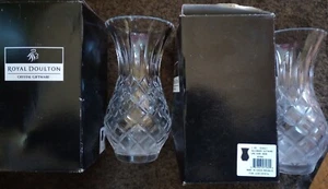 Matching Pair Of Royal Doulton Salisbury Giftware Urn Vases 20cm. Used. - Picture 1 of 7